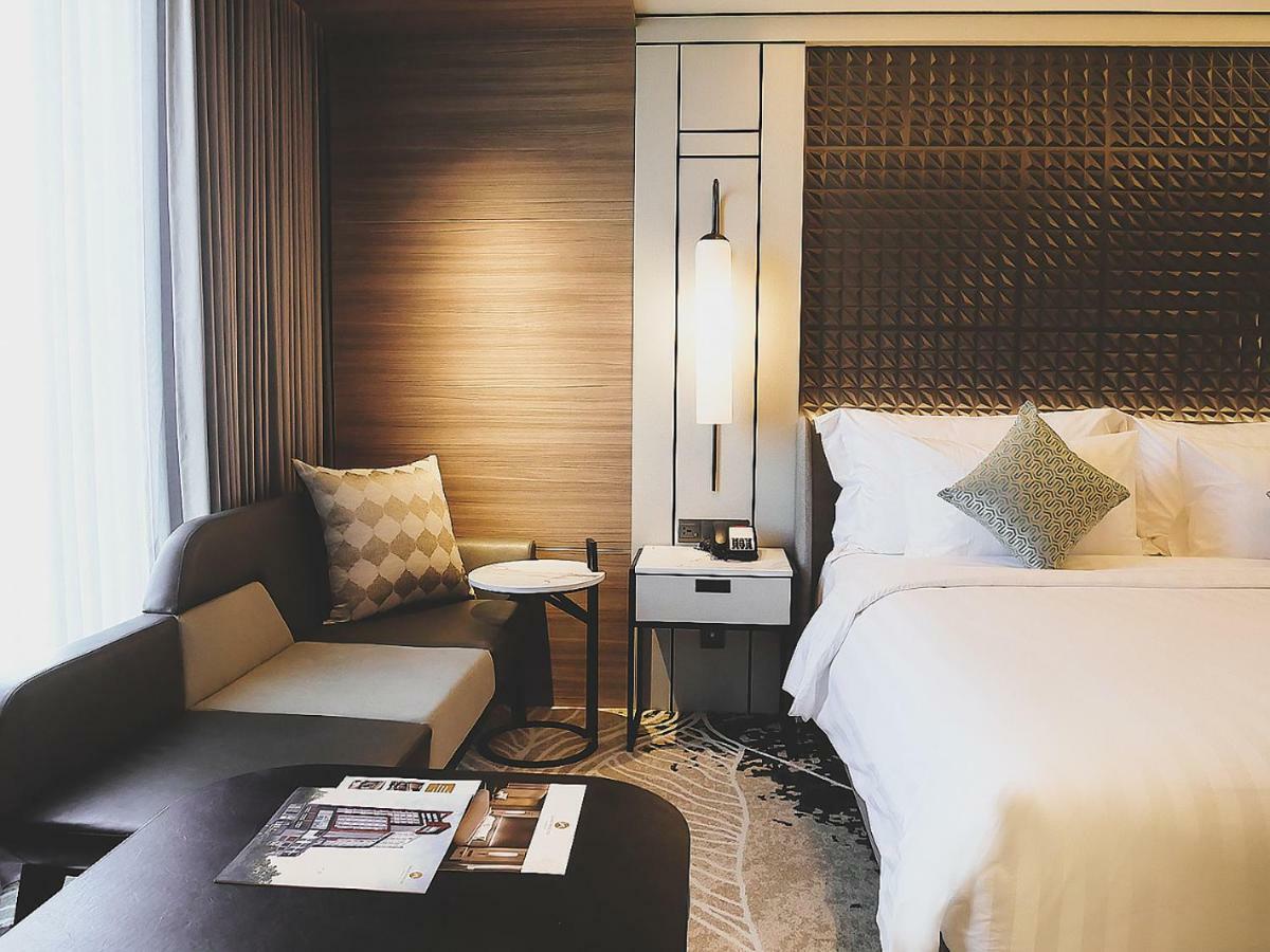 Movenpick Surabaya City Εξωτερικό φωτογραφία